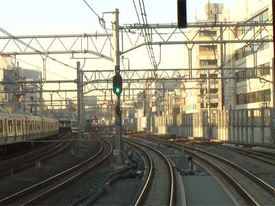 06秋葉原御徒町間三線並走.jpg