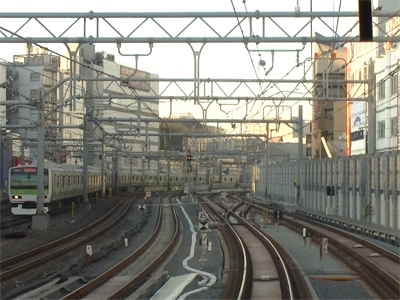 09御徒町上野間二つ目の渡り線.jpg